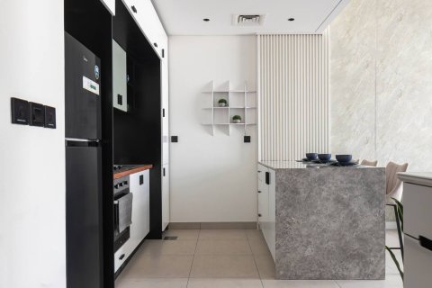 2 bedrooms Apartment in Dubai, UAE No. 169037 8