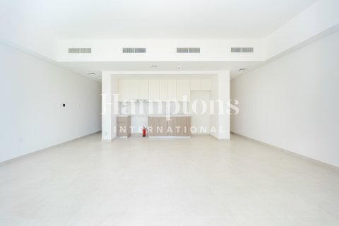 Townhouse de 3 chambres à Al Manara, UAE No. 205118 4