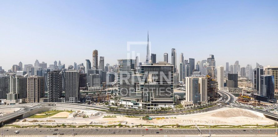 Apartment de 2 dormitorios en DAMAC Towers by Paramount, UAE No. 202610