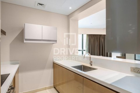 Apartment de 2 dormitorios en DAMAC Towers by Paramount, UAE No. 202610 12