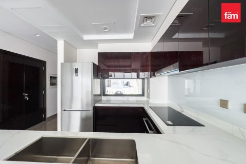 3 bedrooms Townhouse in Dubai, UAE No. 215989 10