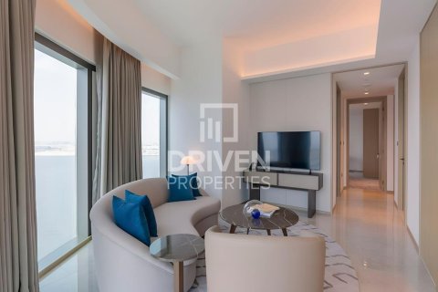 2 bedrooms Apartment in Address Harbour Point, UAE No. 211412 3