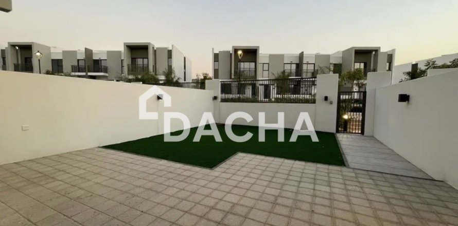 Villa de 3 chambres à Villanova, UAE No. 162160