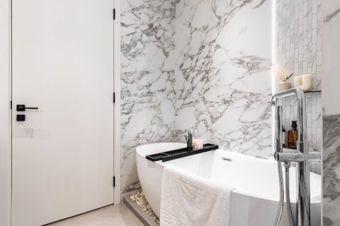Appartement de 2 chambres à Dubai, UAE No. 117129 16