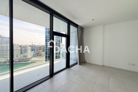 Studio Apartment in Marquise Square Tower, UAE No. 163577