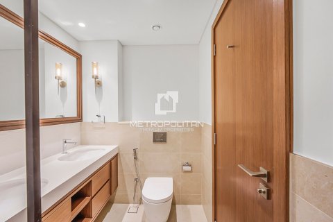 2 غرف نوم شقة في EMAAR Beachfront, الإمارات العربية المتحدة رقم 127978 17