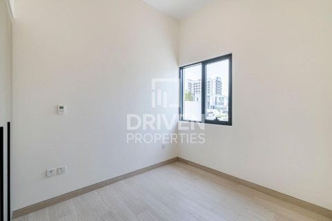 Villa de 4 dormitorios en Murooj Al Furjan, UAE No. 202790 4