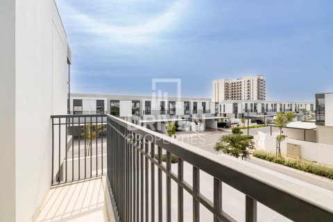Villa de 4 dormitorios en Murooj Al Furjan, UAE No. 202790 13