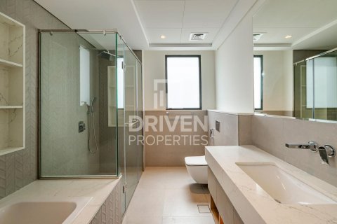Villa de 4 dormitorios en Murooj Al Furjan, UAE No. 202790 18