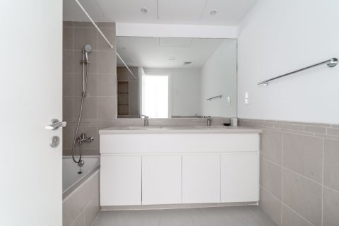 2 bedrooms Apartment in Dubai, UAE No. 217157 15