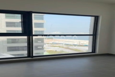 Apartment de 2 dormitorios en Makers District, UAE No. 224253 4