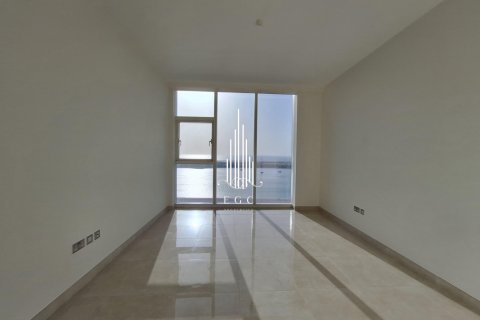 3 bedrooms Apartment in Corniche Road, UAE No. 29161 5