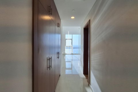 3 bedrooms Apartment in Corniche Road, UAE No. 29161 16