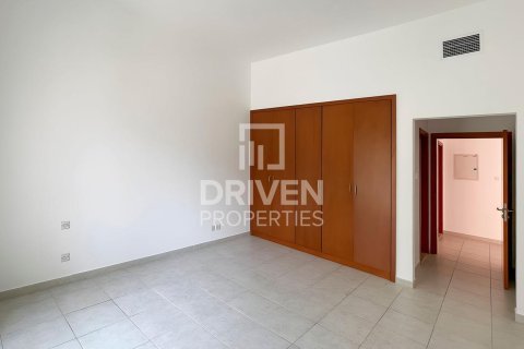 Apartment de 1 dormitorio en Dubai Investment Park, UAE No. 211417 5
