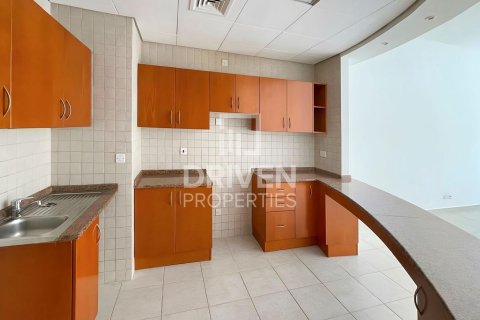 Apartment de 1 dormitorio en Dubai Investment Park, UAE No. 211417 8