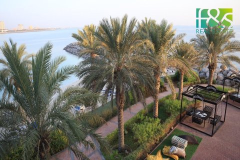 2 bedrooms Duplex in Al Marjan Island, UAE No. 24905 3