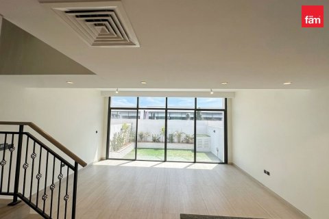 4 bedrooms Townhouse in Dubai, UAE No. 219015 3