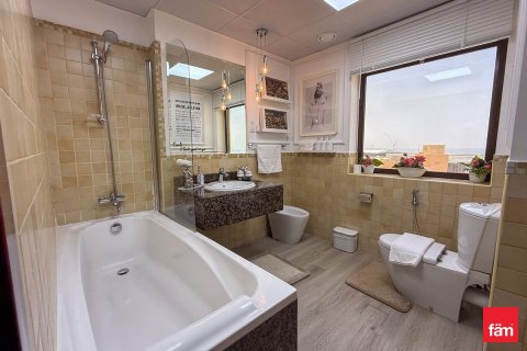 Apartment de 3 dormitorios en Dubai, UAE No. 216467 9
