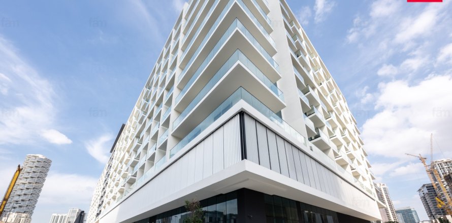 101m² Shop in Dubai, UAE No. 216277