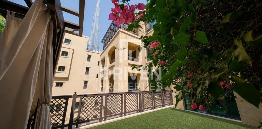 2 غرف نوم شقة في وسط مدينة دبي, الإمارات العربية المتحدة رقم 214511