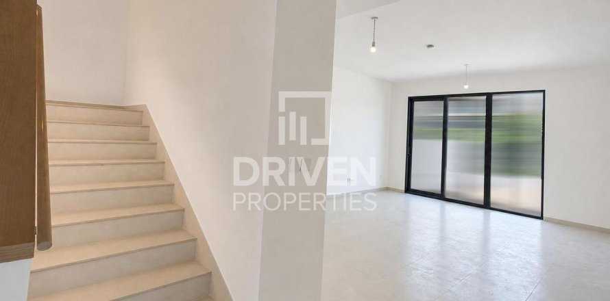 Townhouse de 4 chambres à Jebel Ali, UAE No. 202865