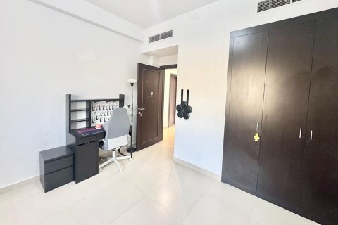 Townhouse de 3 dormitorios en Dubai Land, UAE No. 215425 10