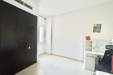 Townhouse de 3 dormitorios en Dubai Land, UAE No. 215425 11