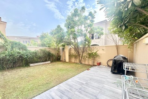 Townhouse de 3 dormitorios en Dubai Land, UAE No. 215425 14