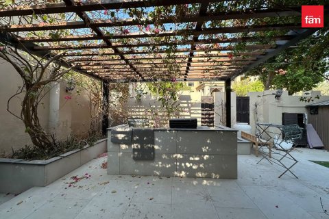 Apartment de 2 dormitorios en Old Town, UAE No. 205401 27