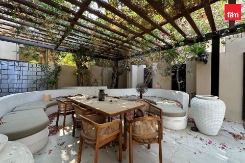 Apartment de 2 dormitorios en Old Town, UAE No. 205401 26