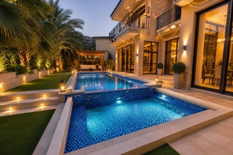 Villa de 5 dormitorios en Jumeirah Golf Estates, UAE No. 197670