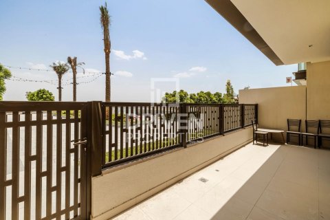 Apartment de 2 dormitorios en The cove, UAE No. 221495 13