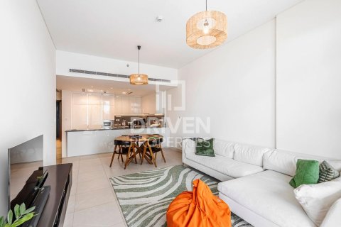 3 bedrooms Apartment in Al Wasl, UAE No. 211942 7