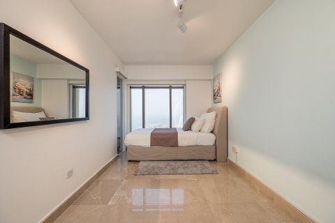 Apartment de 3 dormitorios en Shams 1, UAE No. 226423 8