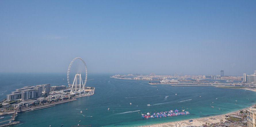 Apartment de 3 dormitorios en Shams 1, UAE No. 226423
