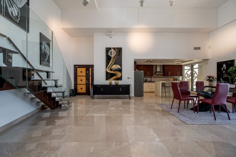 Apartment de 3 dormitorios en Shams 1, UAE No. 226423 11