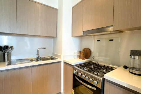 Apartment de 2 dormitorios en Dubai, UAE No. 17317 8