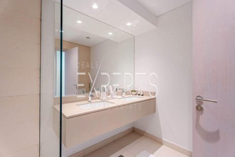 Apartment de 3 dormitorios en Yas Island, UAE No. 224187 6