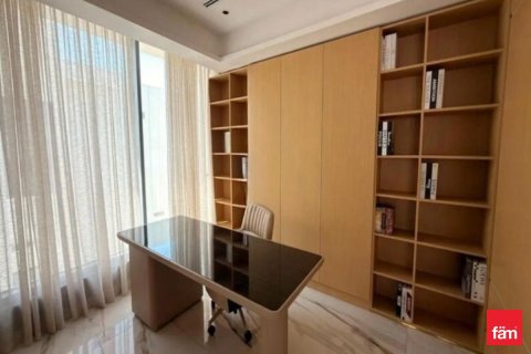Villa de 6 dormitorios en Dubai, UAE No. 163950 9