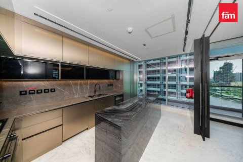 3 bedrooms Apartment in Business Bay, UAE No. 168841 18