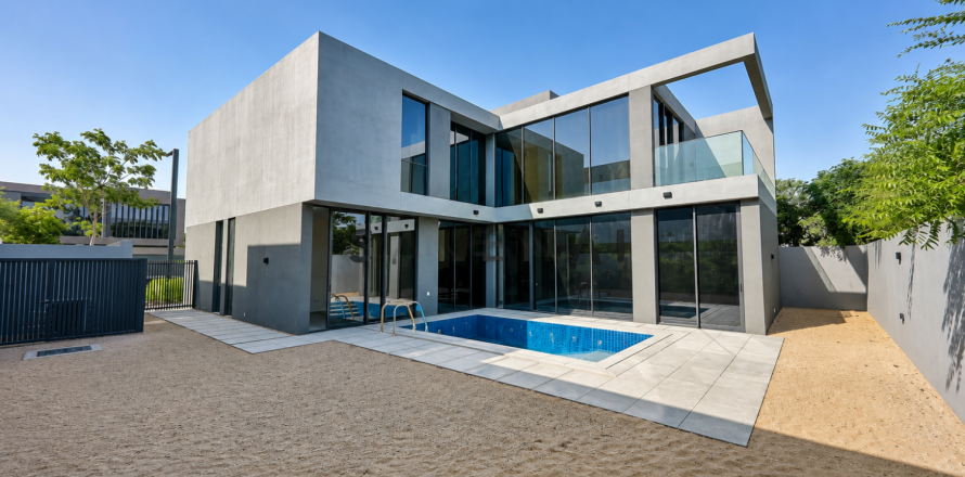 4 bedrooms Villa in Tilal City, UAE No. 226431