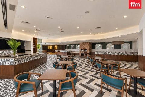 680m² Office in Dubai, UAE No. 213335