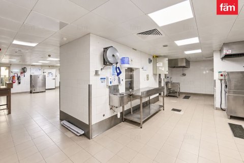 680m² Office in Dubai, UAE No. 213335 18