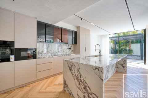 Вилла с 5 спальнями в Jumeirah Village Triangle, ОАЭ №205940 8