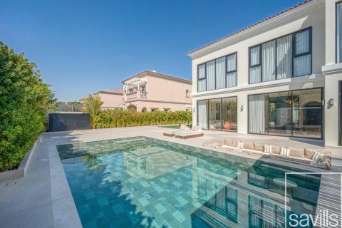 Вилла с 5 спальнями в Jumeirah Village Triangle, ОАЭ №205940 3