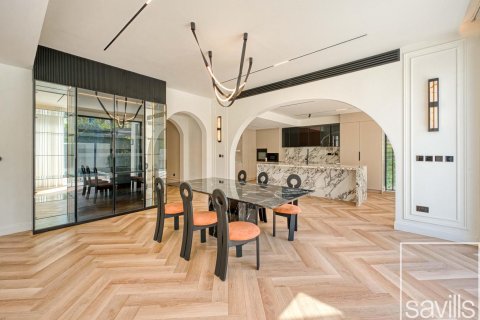 Вилла с 5 спальнями в Jumeirah Village Triangle, ОАЭ №205940 7