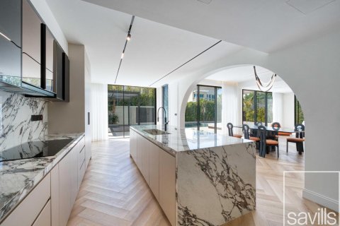 Вилла с 5 спальнями в Jumeirah Village Triangle, ОАЭ №205940 9