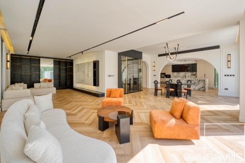 Вилла с 5 спальнями в Jumeirah Village Triangle, ОАЭ №205940 4
