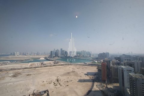 3 bedrooms Apartment in Al Mina, UAE No. 49724