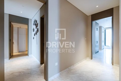 4 bedrooms Apartment in Opera District, UAE No. 212334 21